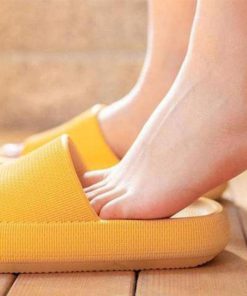 Universal Quick-drying Thickened Non-slip Sandals