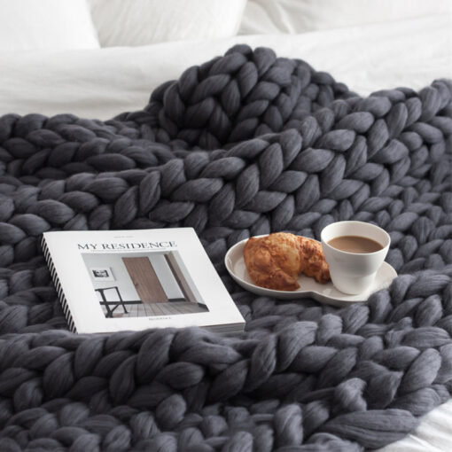 Super Chunky Knit Blanket