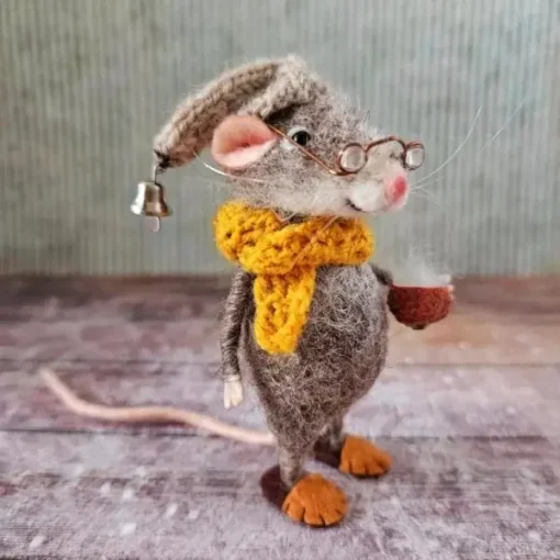 Stuart Little Handmade Cute Needle Felted Mouse - Image 3