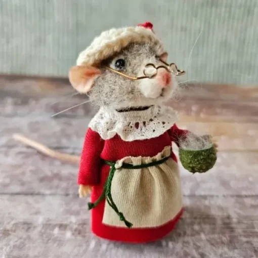 Stuart Little Handmade Cute Needle Felted Mouse - Image 5